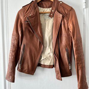 Beautiful, Unbelievably Soft, Italian Made Leather Jacket